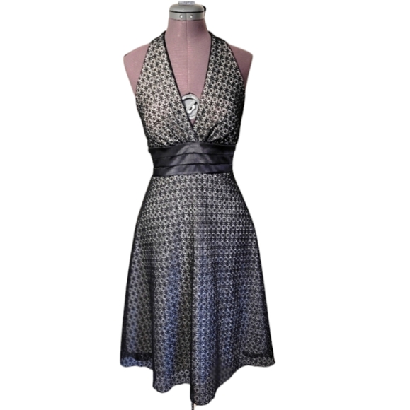 M Le Chateau Lace Dress Black Dainty Lace Fit and Flare black - Picture 2 of 9